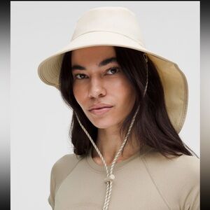 Lululemon All Sport Wide-Brim  Hat Size M/L